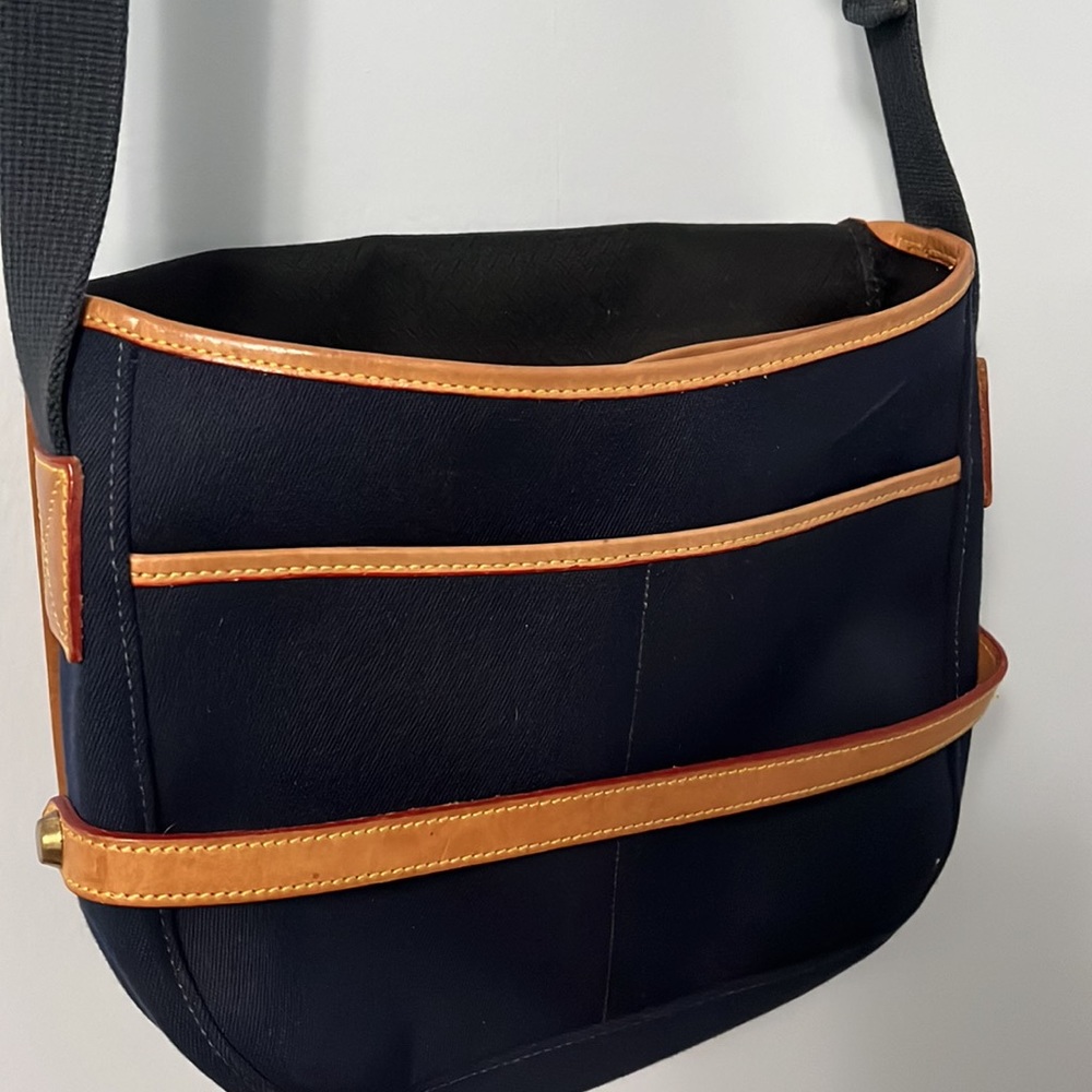 Vintage Dooney & Bourke Messenger Canvas Crossbody Bag - Picture 9 of 9